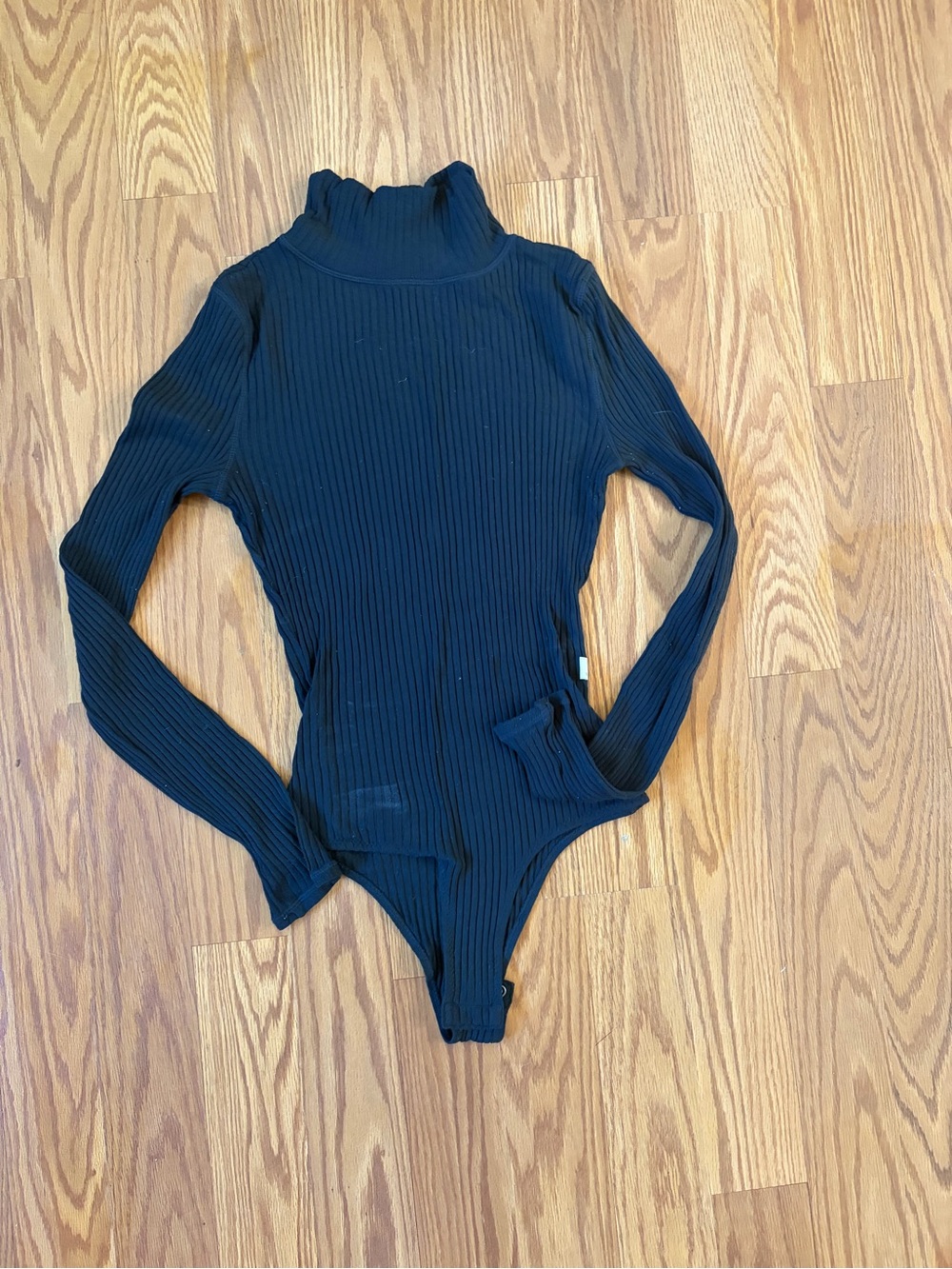 Vuori Ribbed Long Sleeve Bodysuit - Black